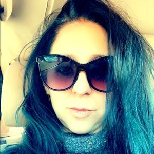 Meet your Posher, Dawn